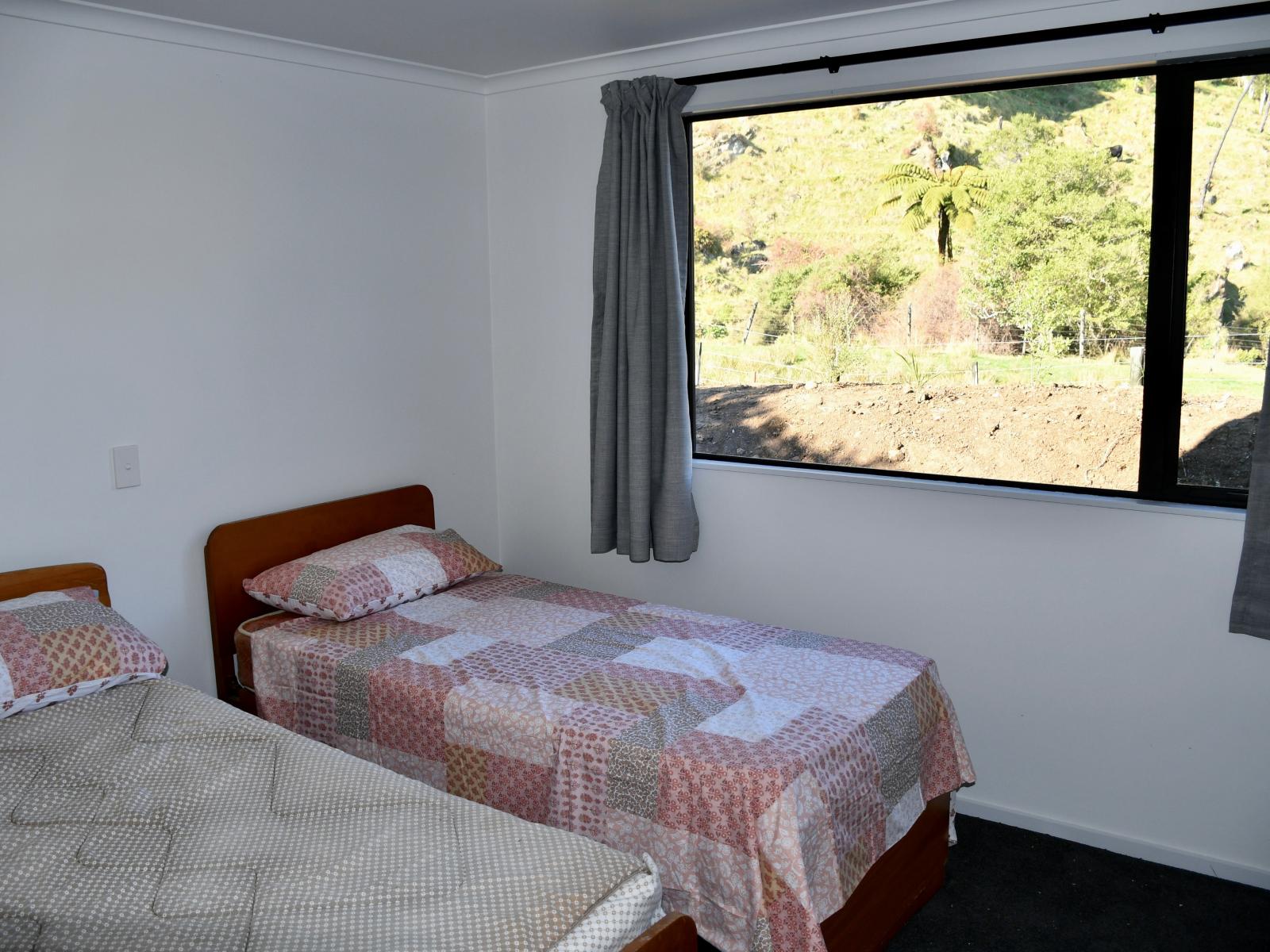 4 Horncastle Crescent, Little Wanganui