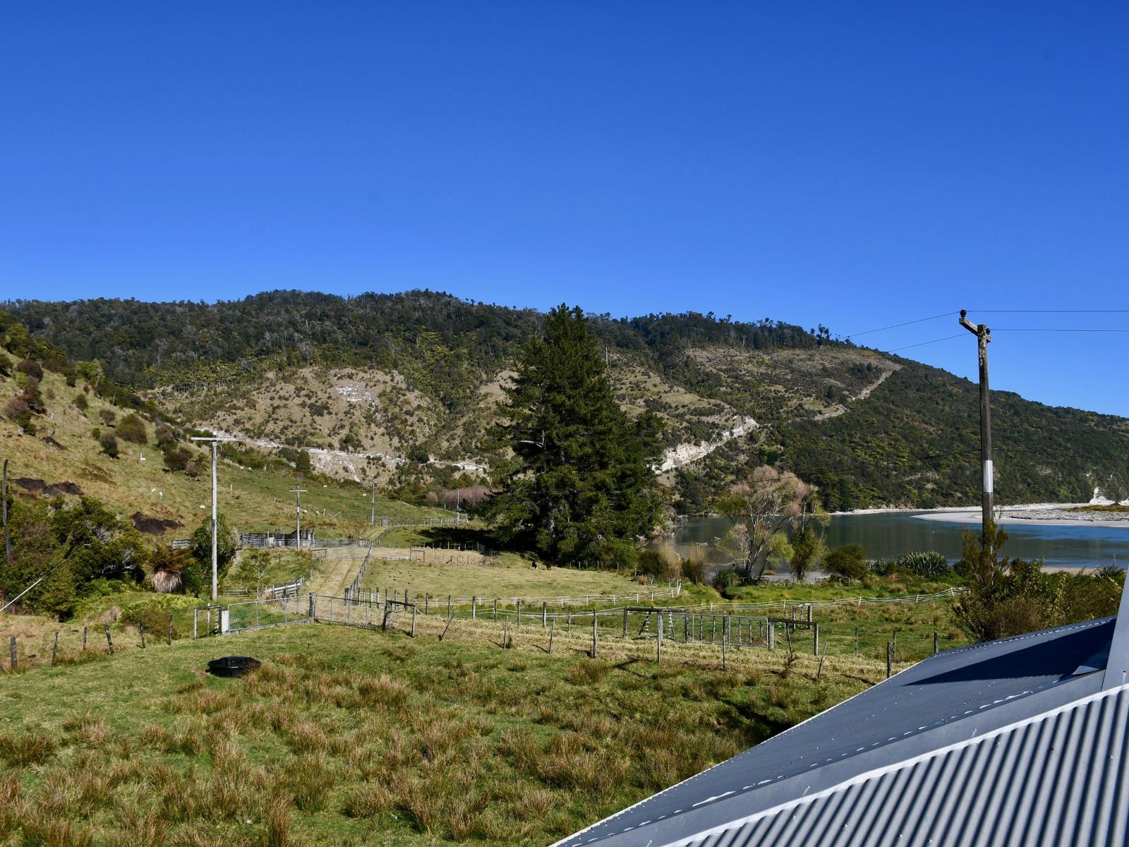 4 Horncastle Crescent, Little Wanganui