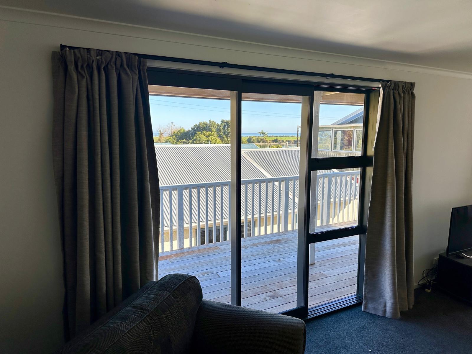 4 Horncastle Crescent, Little Wanganui