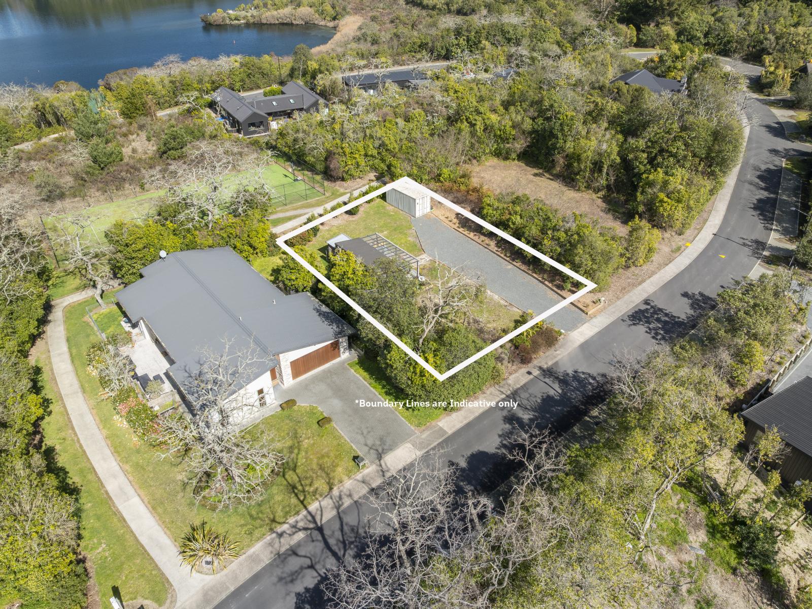 8 Parawera Drive, Acacia Bay