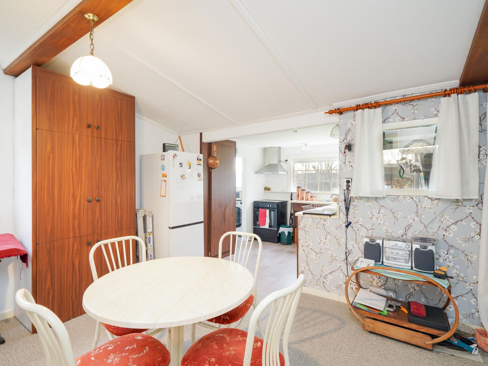 254 Dunns Road, Otatara