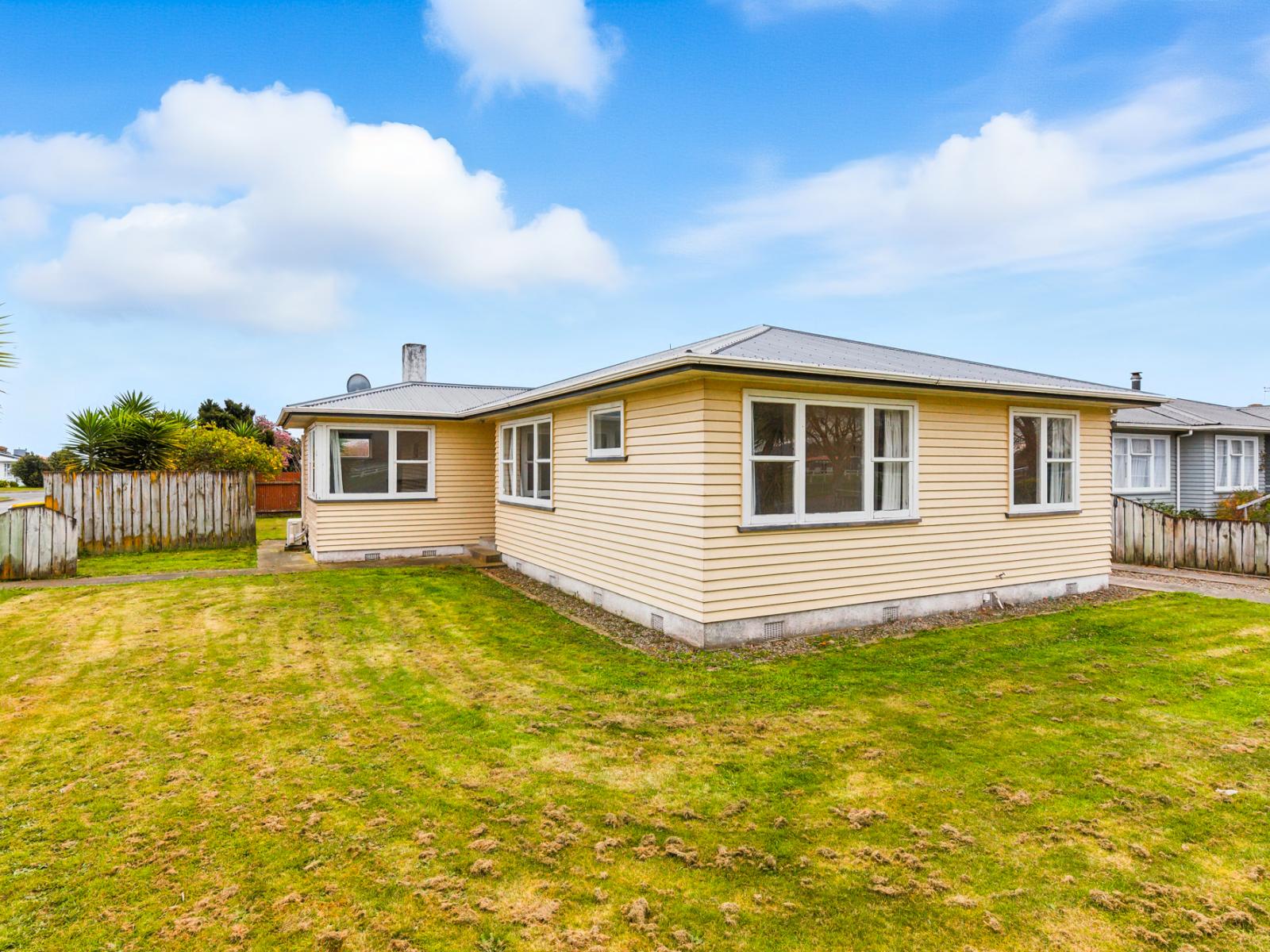 2 Collingwood Street, Levin