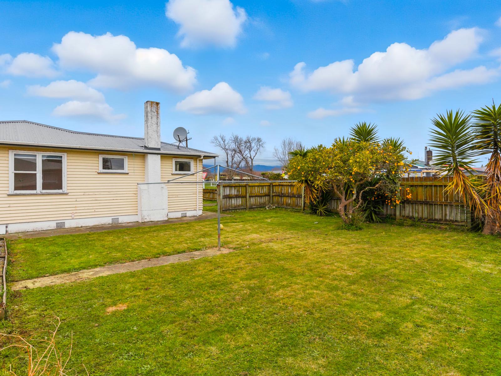 2 Collingwood Street, Levin