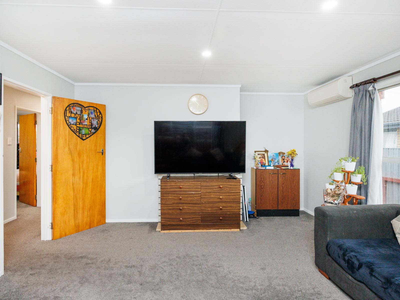 2 and 2B Rutland Place, Milson