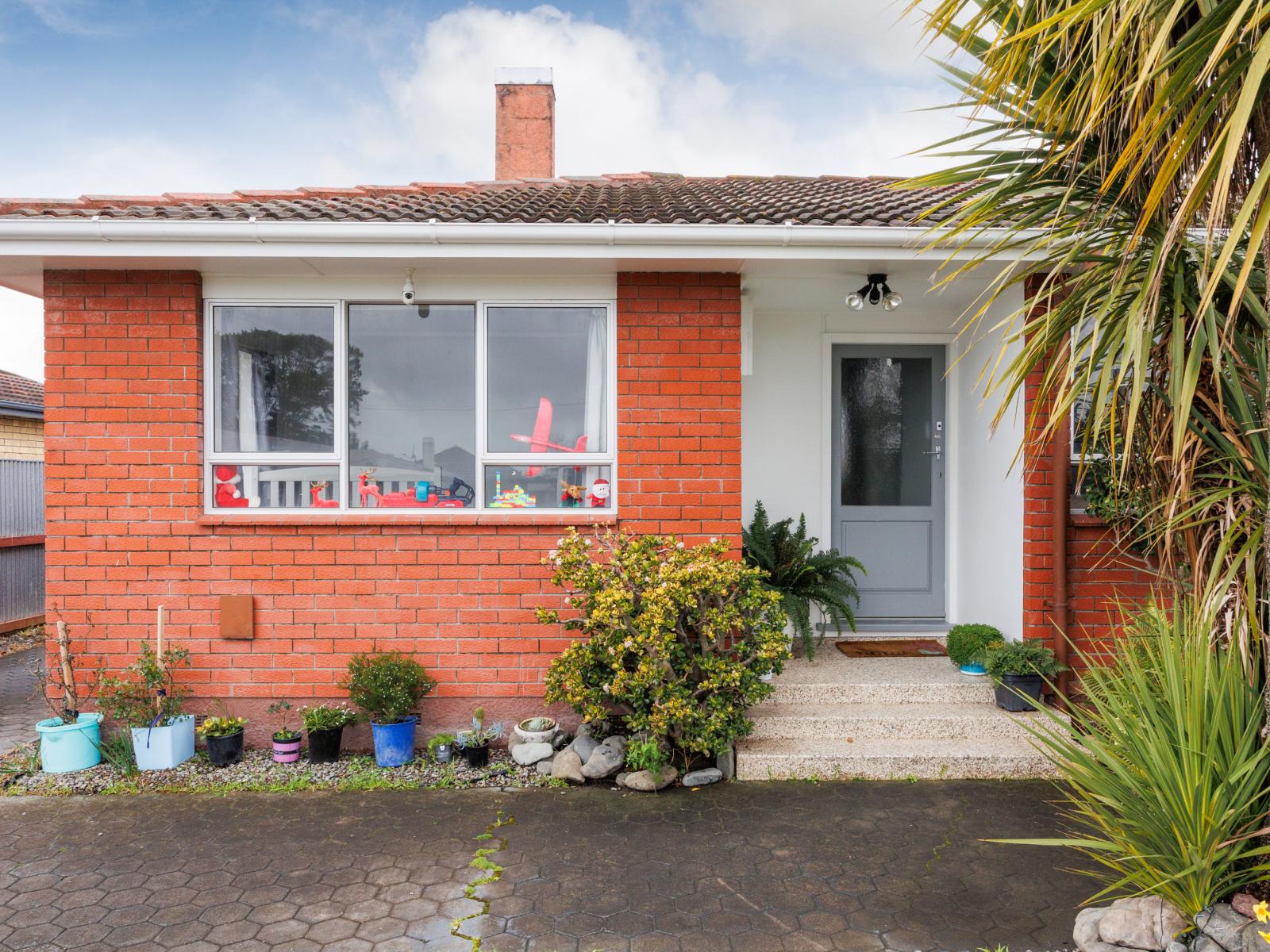 2 and 2B Rutland Place, Milson