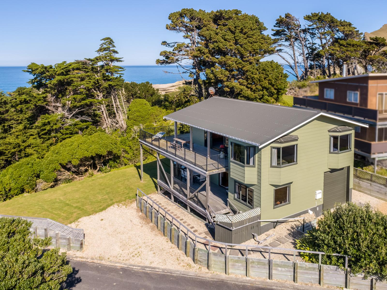 48 Balfour Crescent, Castlepoint