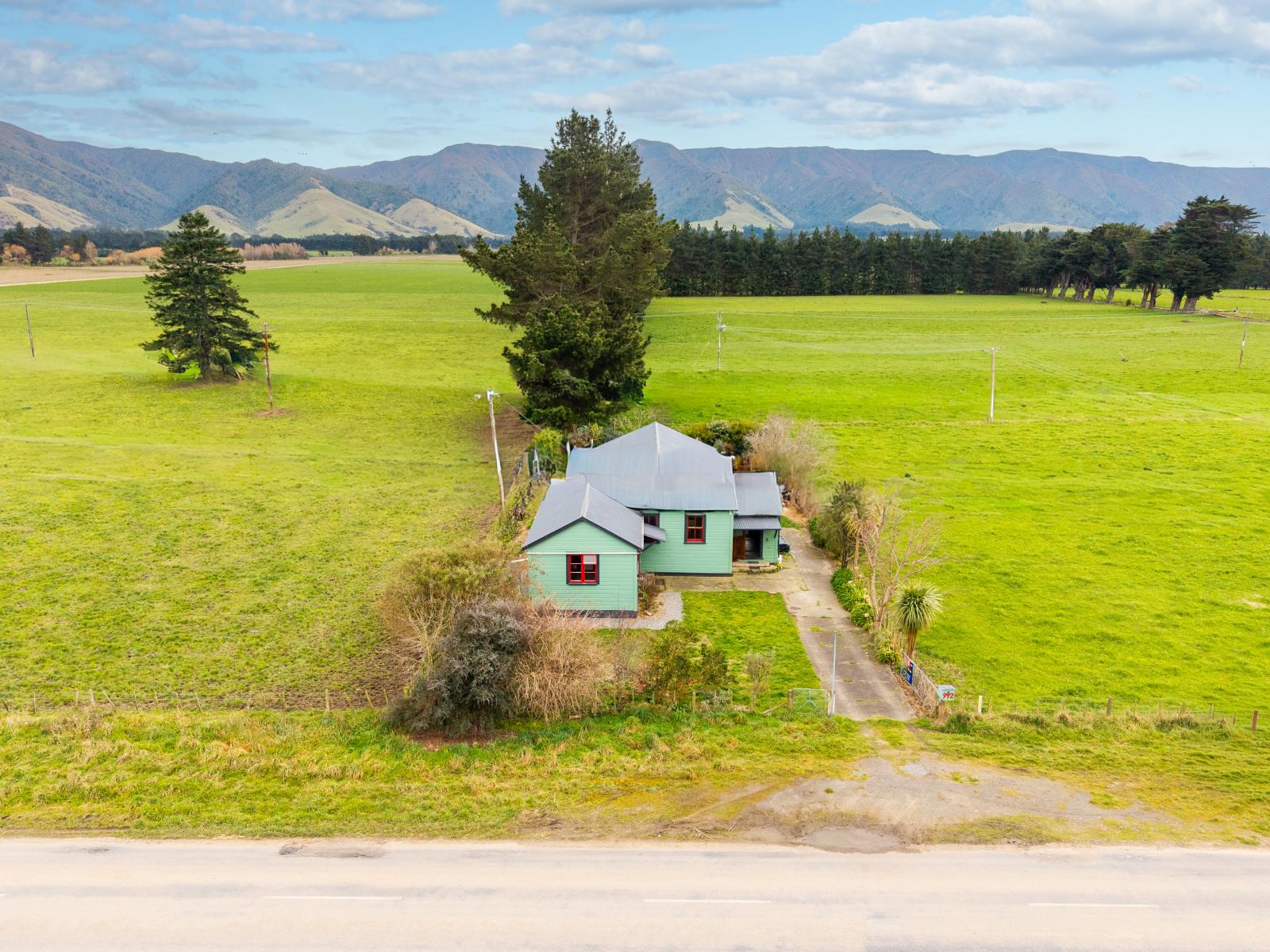 992 Top Grass Road, Dannevirke