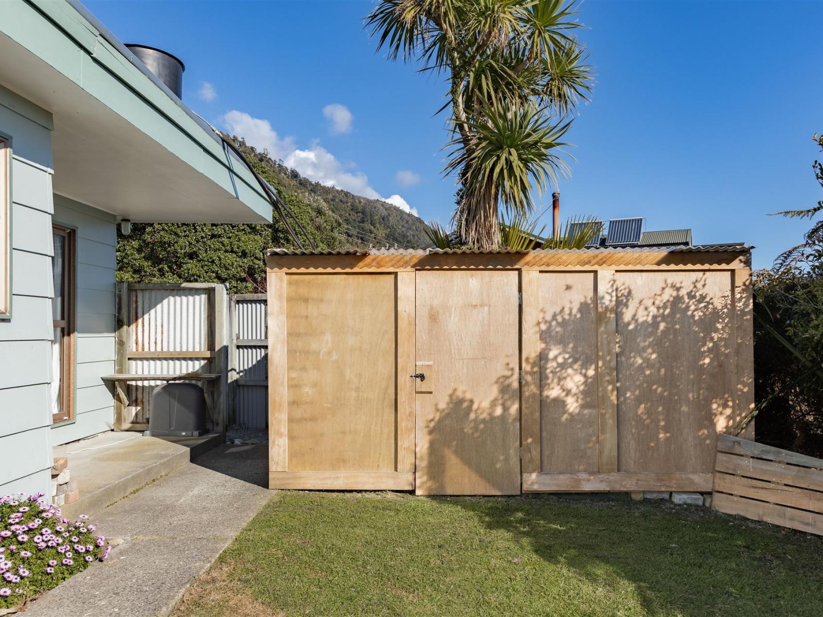 124 - 124a Torea Street, Granity