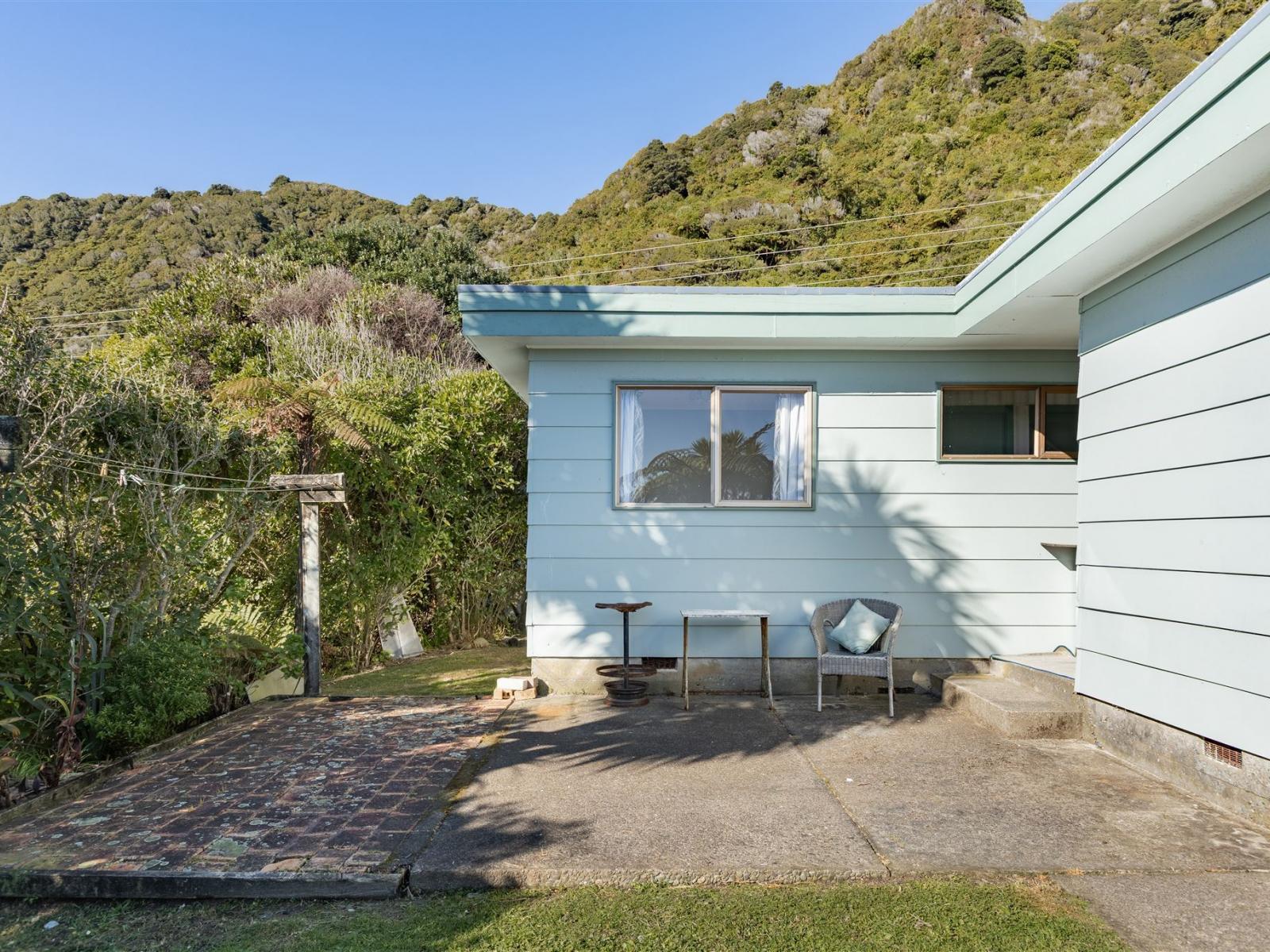 124 - 124a Torea Street, Granity