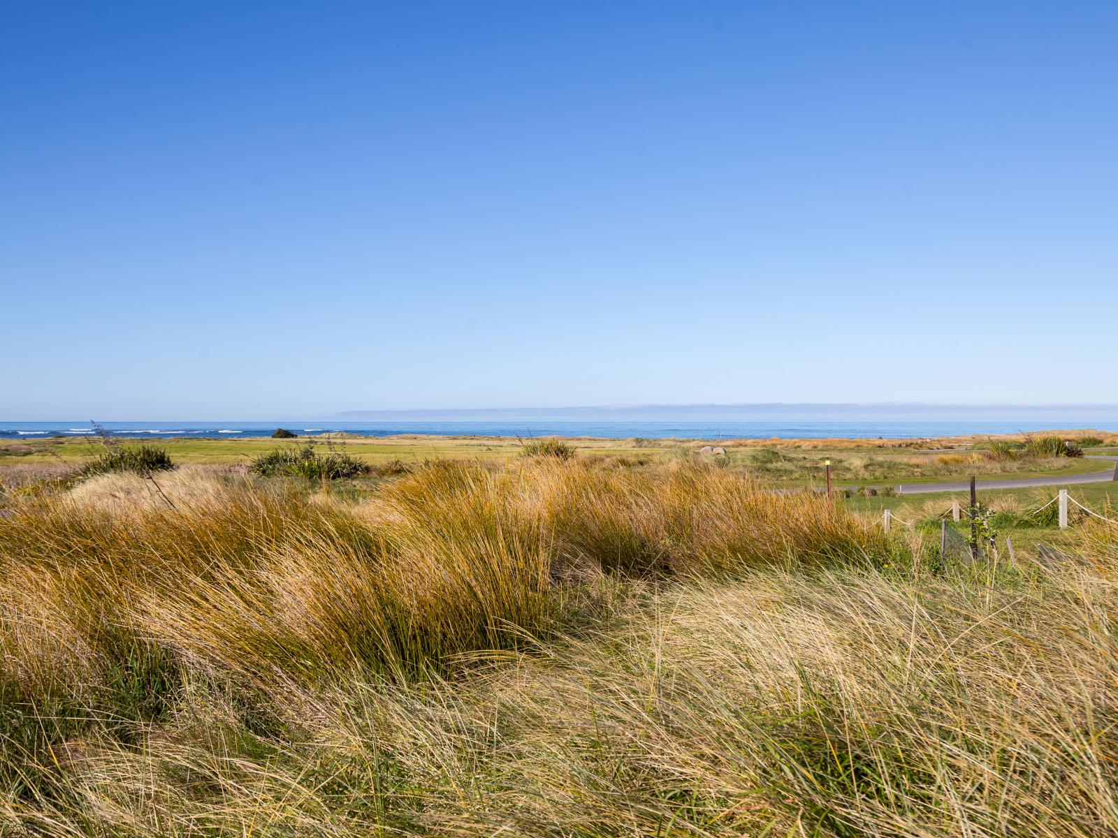 8 Beach Road, Flat Point