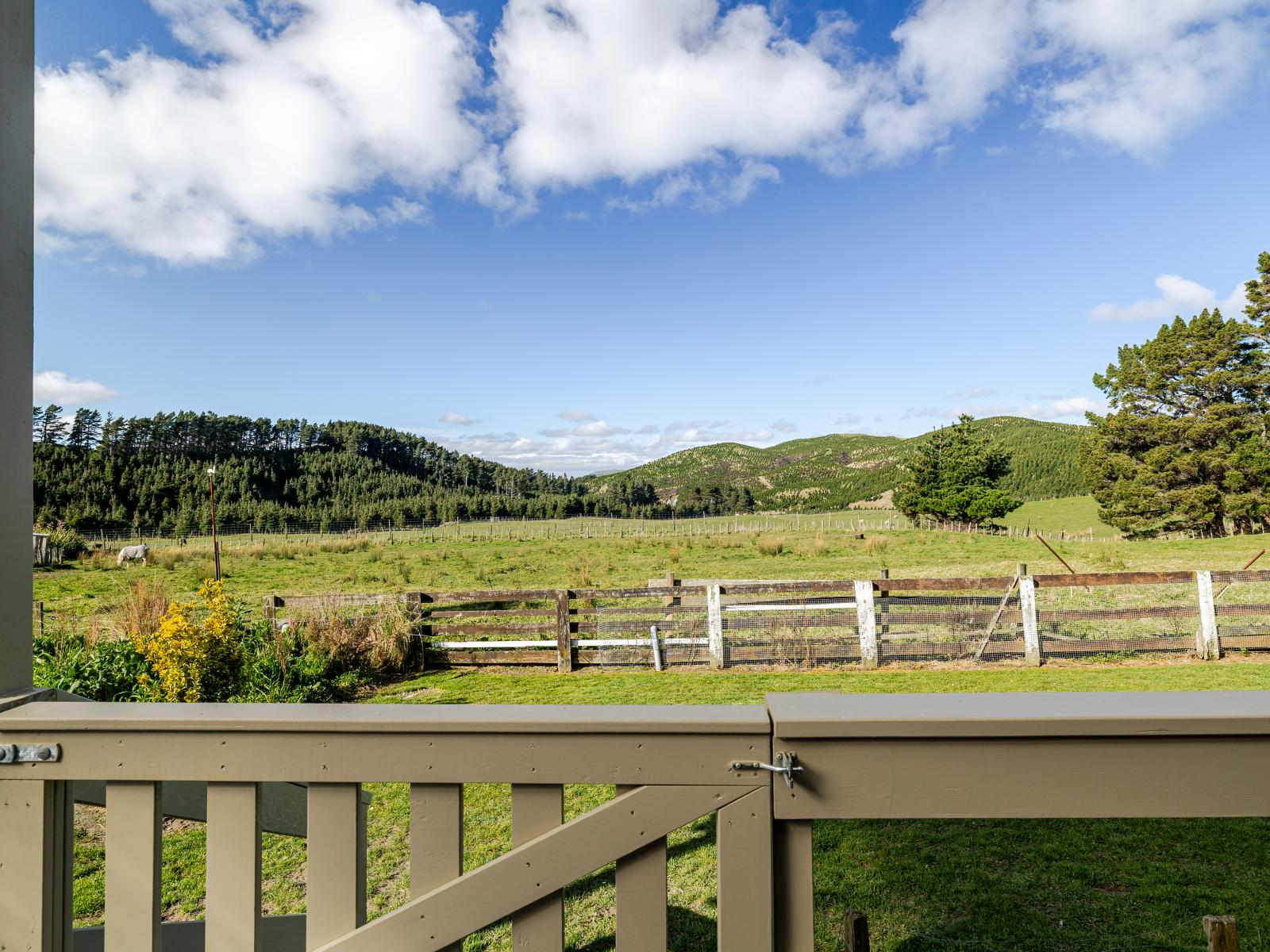 803 Range Road, Pongaroa