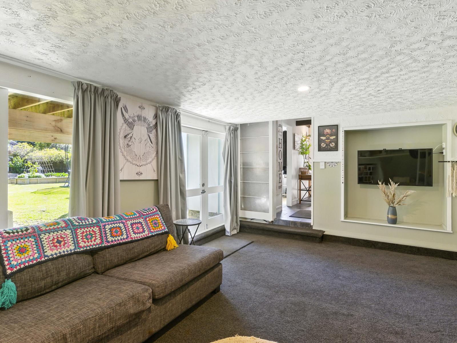 13 Walton Road, Paraparaumu Beach