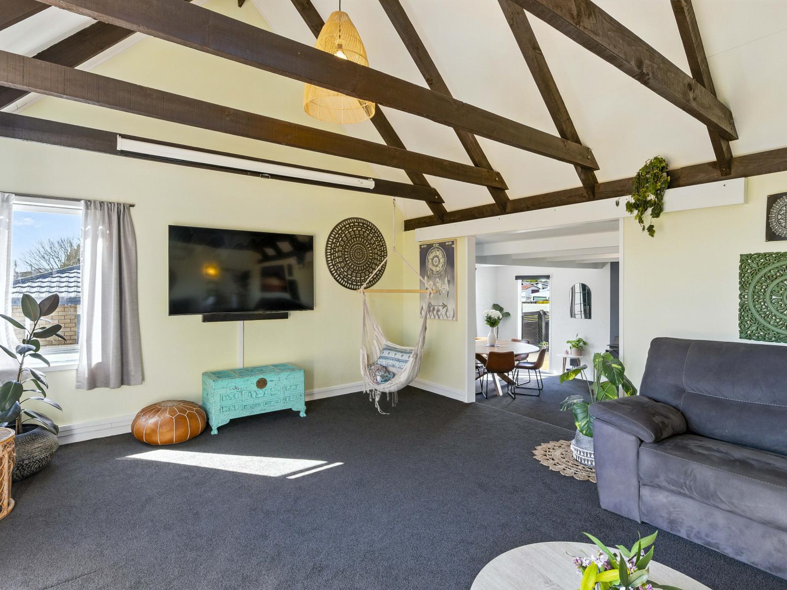 13 Walton Road, Paraparaumu Beach