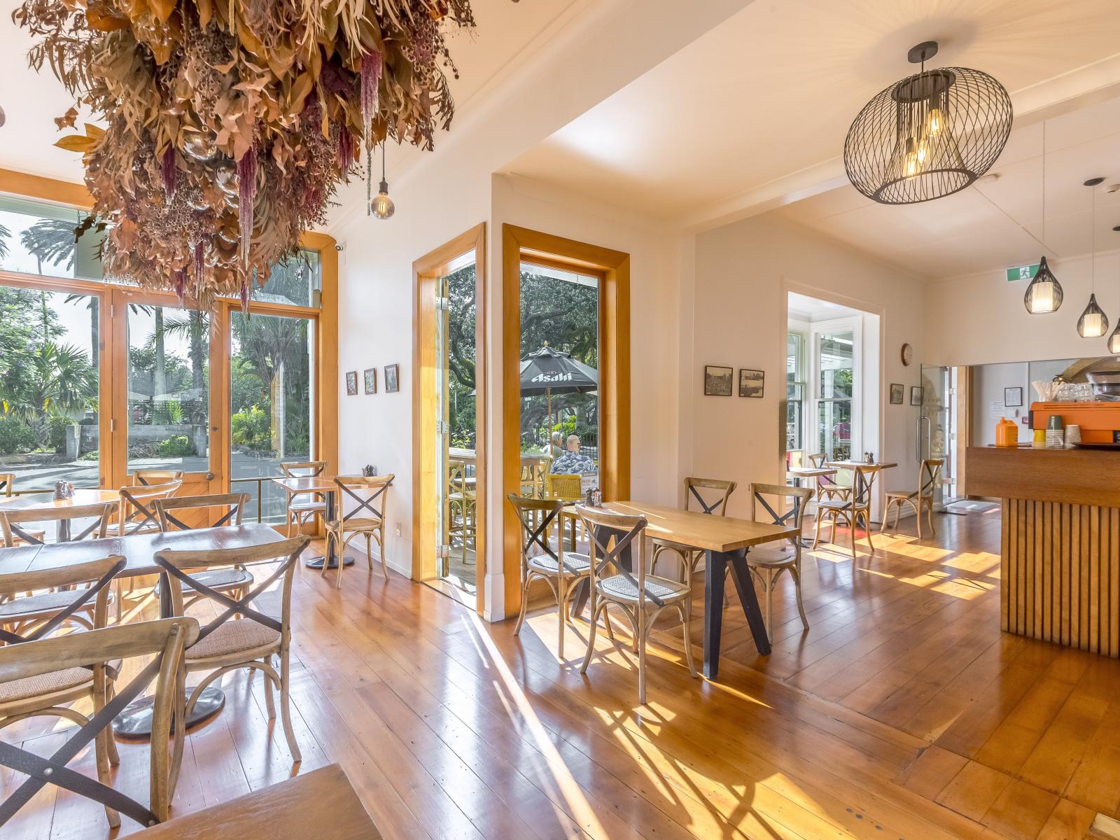 19 Clive Square, Napier South