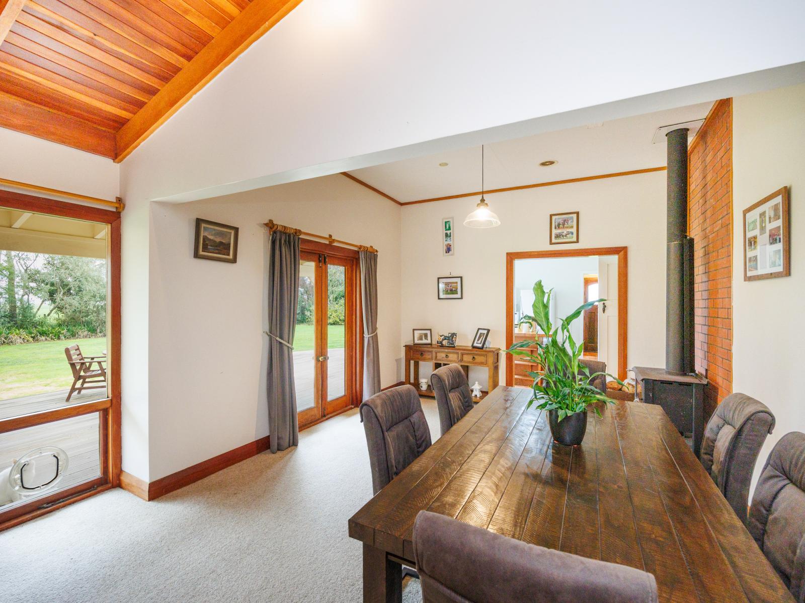 1696 State Highway 56, Tiakitahuna 