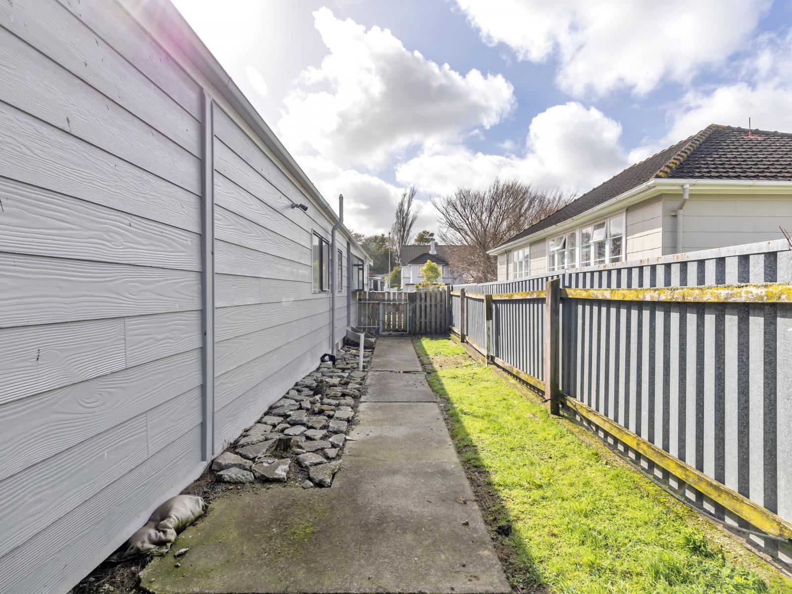 4 Ngarimu Street, Roslyn