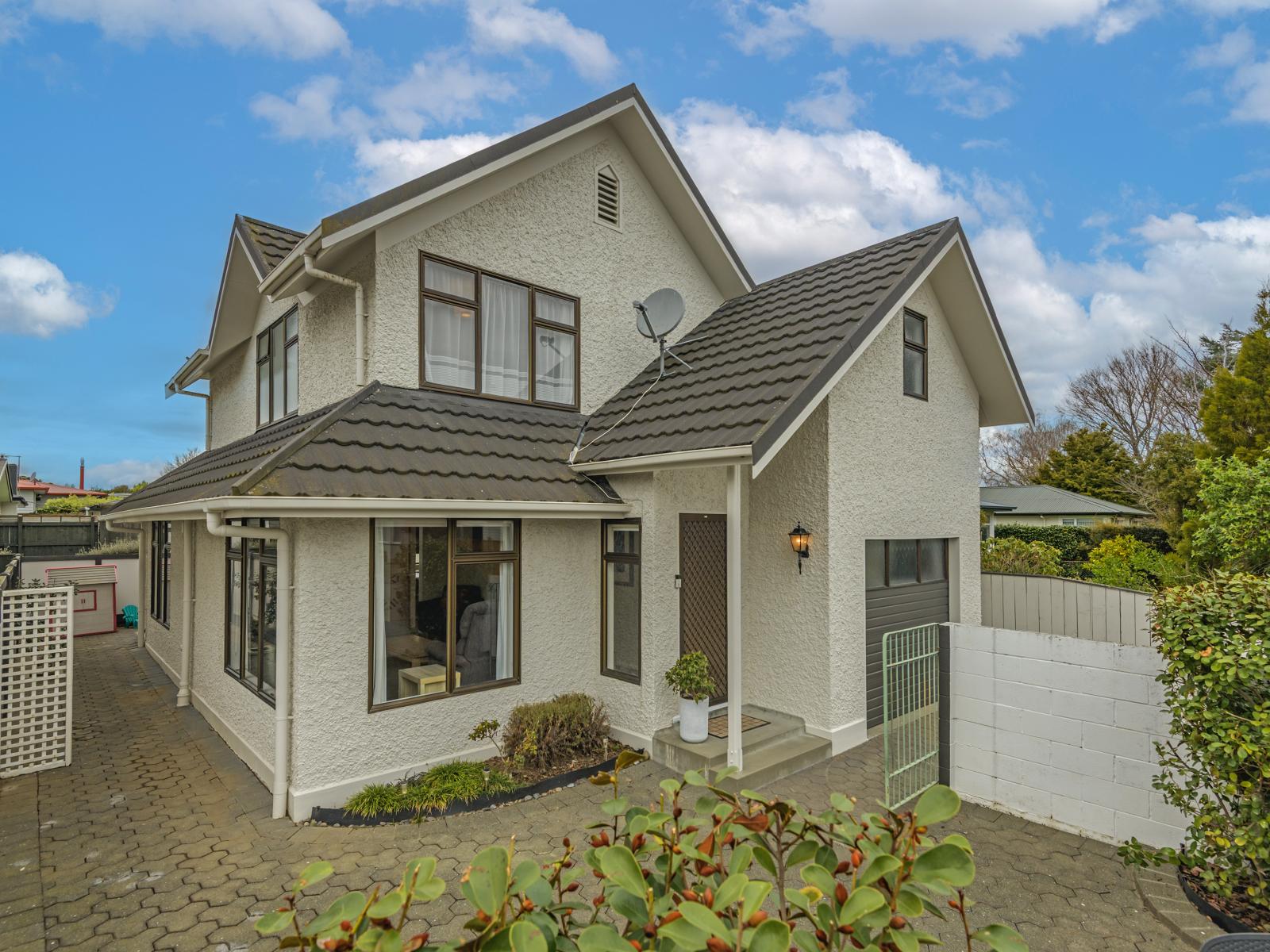 1A Surrey Crescent, Hokowhitu