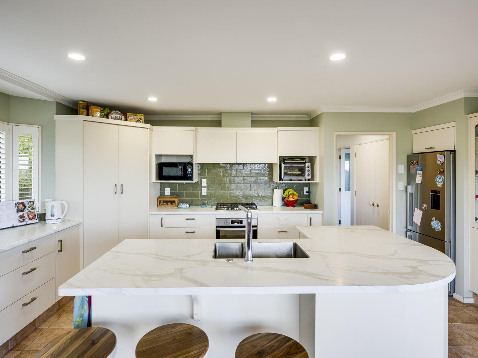 76A Churchill Drive, Taradale