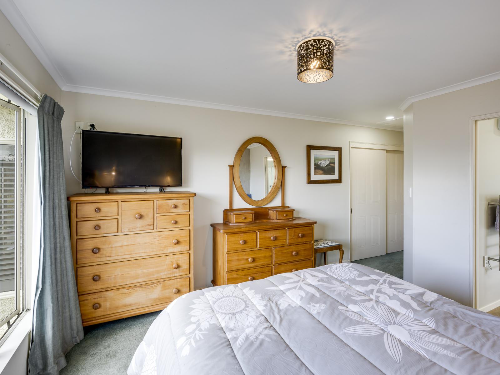 76A Churchill Drive, Taradale
