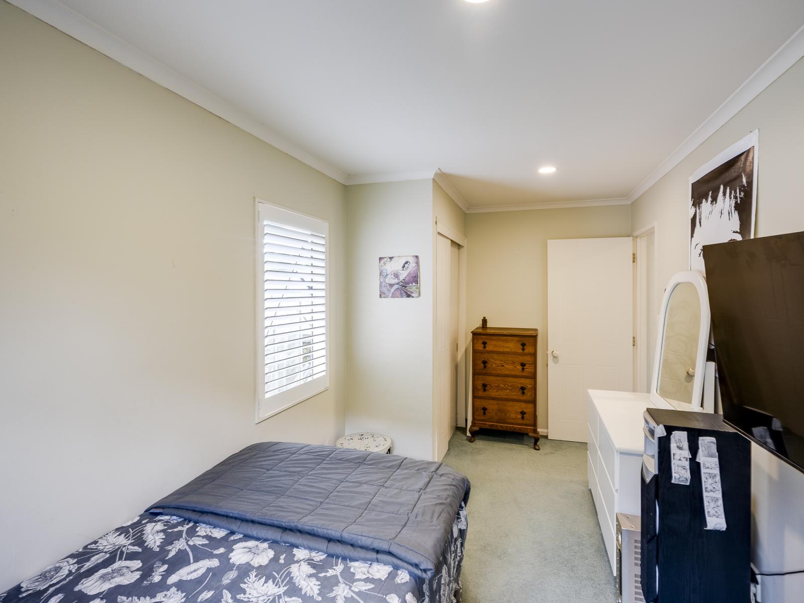 76A Churchill Drive, Taradale