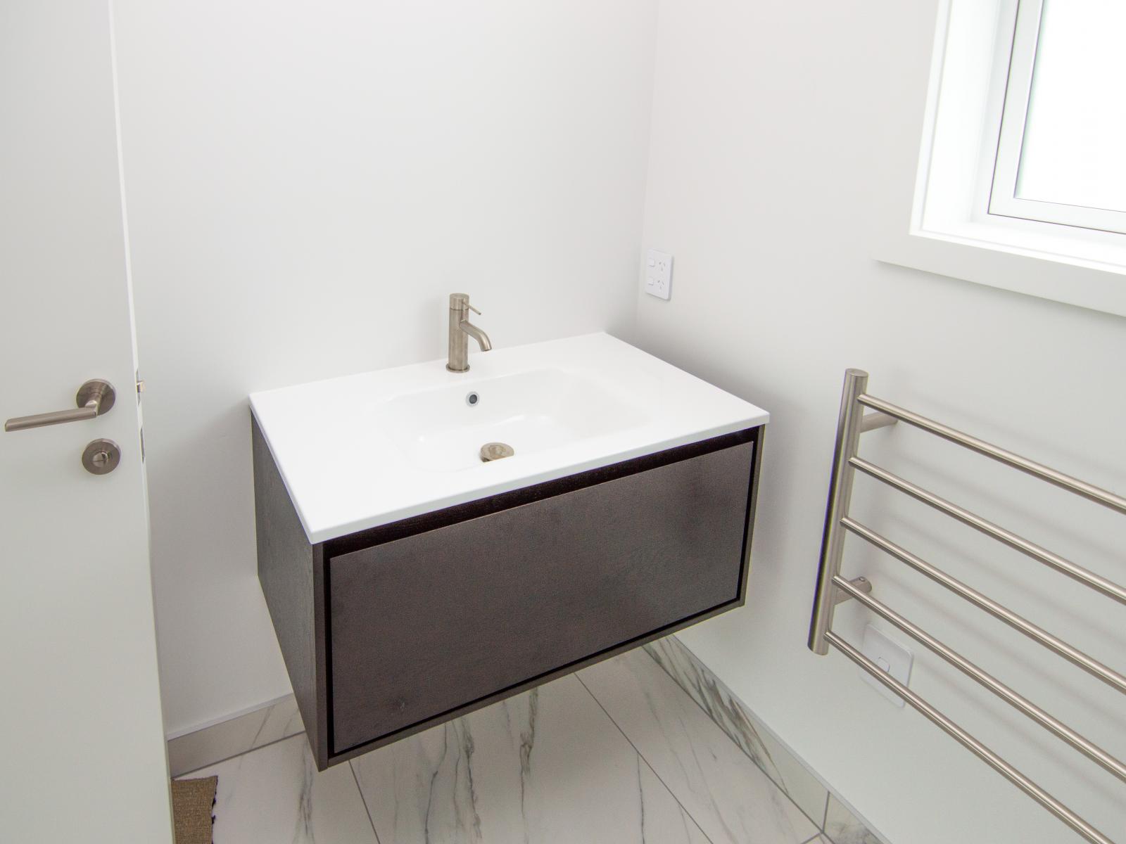 86 Bridge Street, Relocatable House Only, Bulls