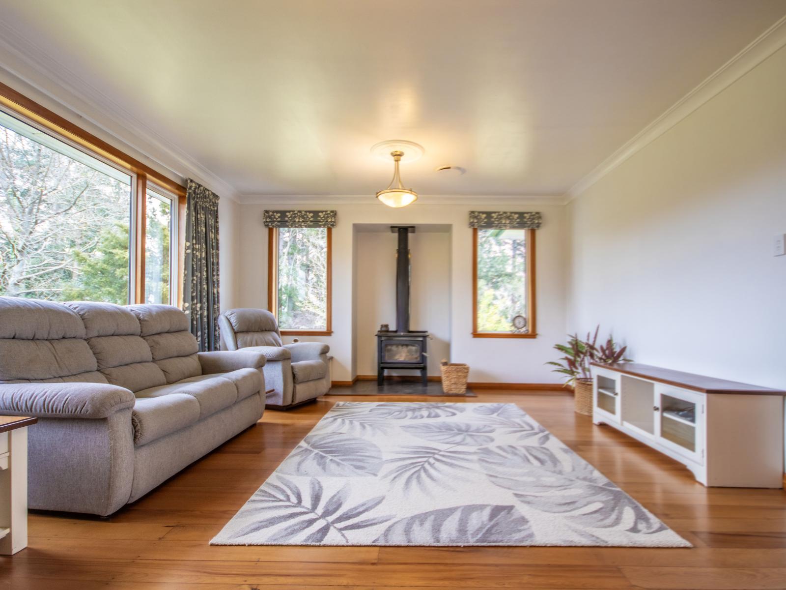 296 Old West Road, Turitea