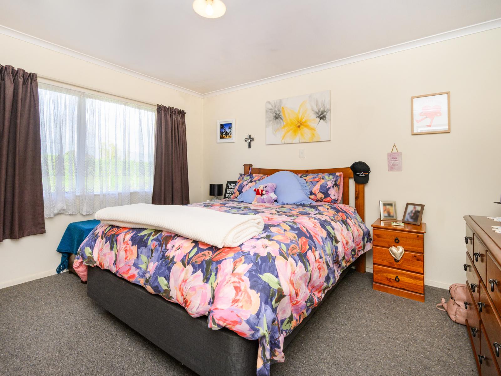 48 Botanical Road, Takaro