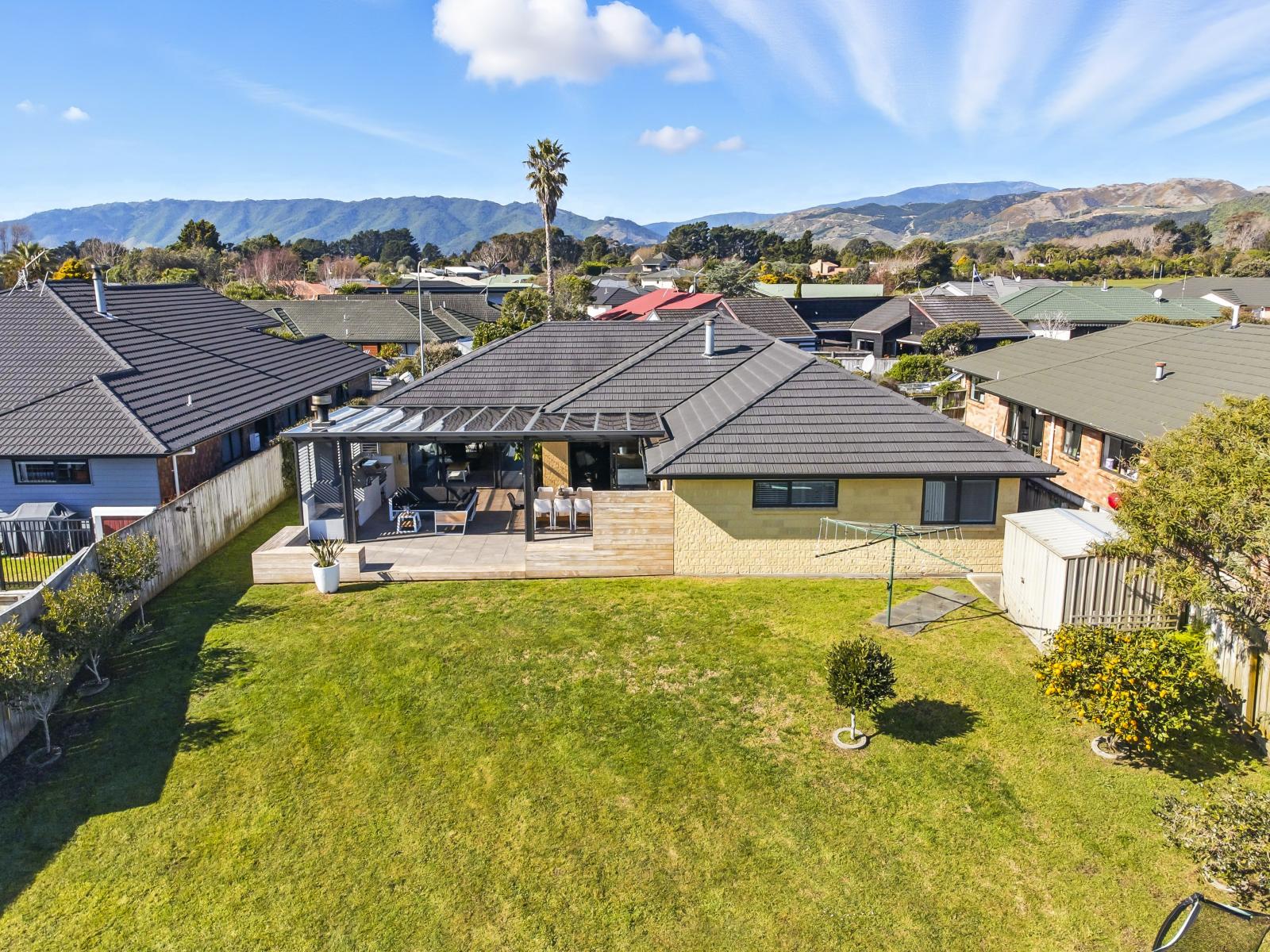 10 Cottonwood Close, Paraparaumu Beach