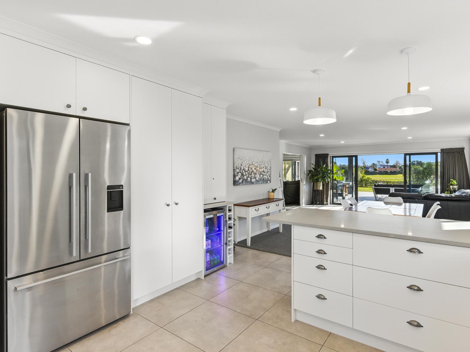 10 Cottonwood Close, Paraparaumu Beach