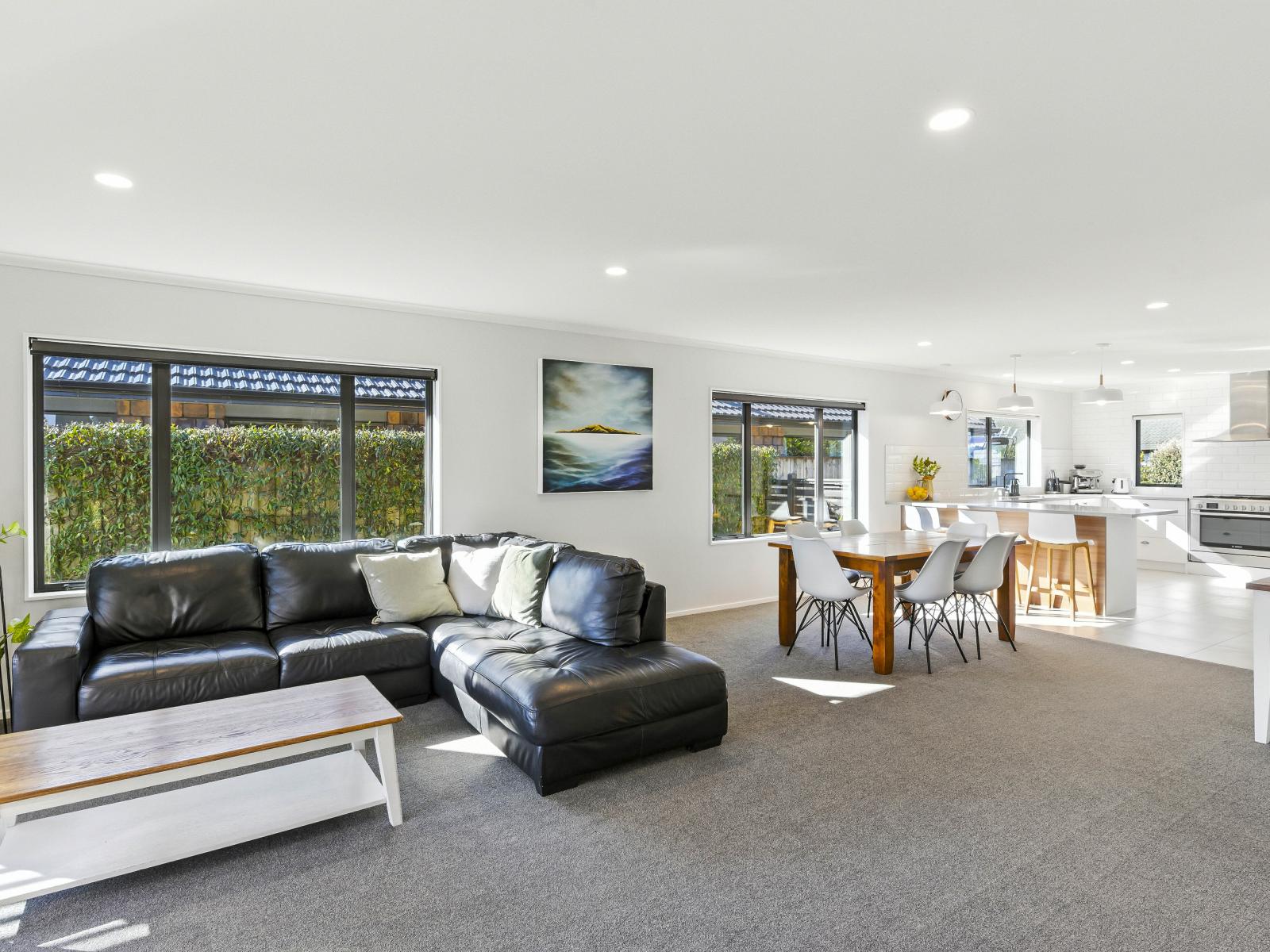 10 Cottonwood Close, Paraparaumu Beach