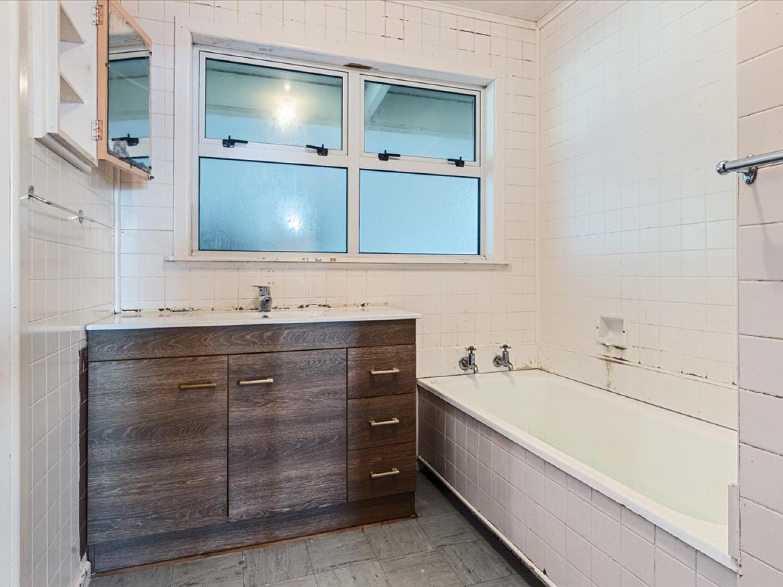 1535 Taumatamaire Road, Awakino