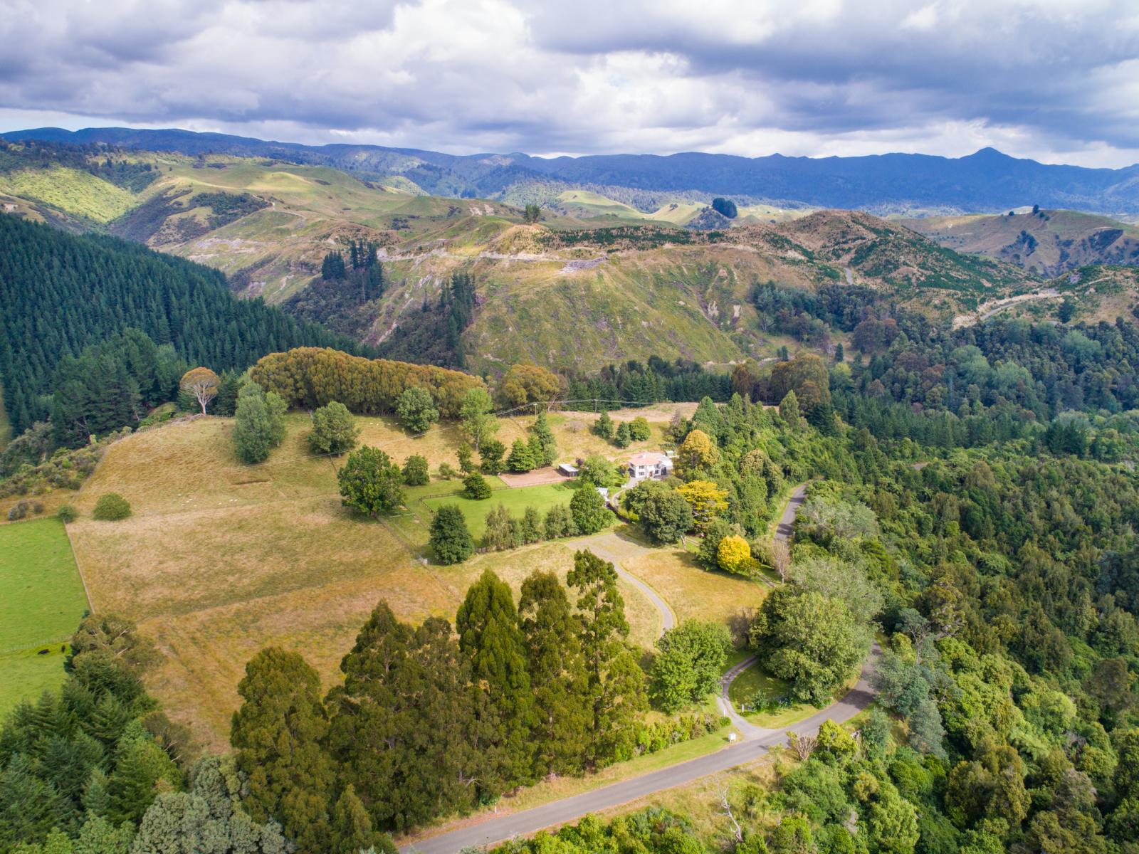 2136-2138 Pohangina Valley Road, Pohangina