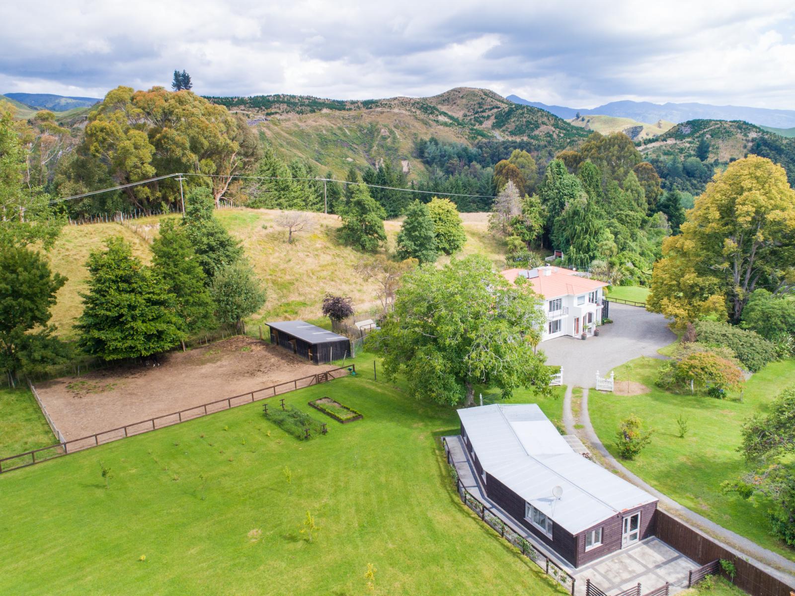 2136-2138 Pohangina Valley Road, Pohangina