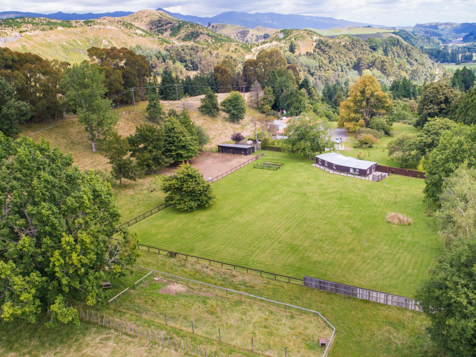 2136-2138 Pohangina Valley Road, Pohangina
