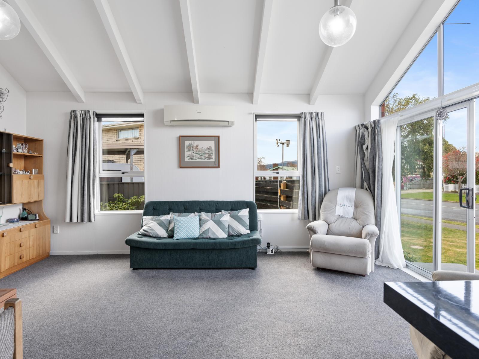 76A High Street, Mosgiel