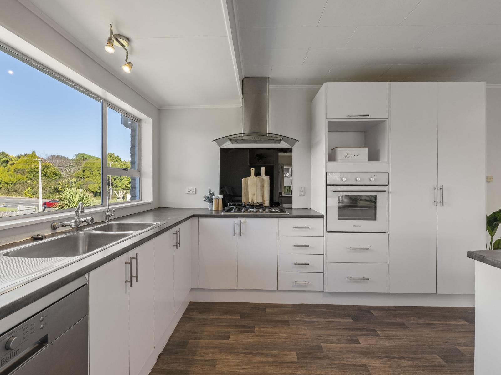 94 Omata Road, Marfell