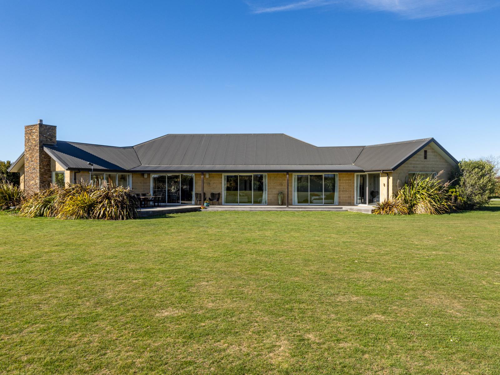 981 Back Track, Ashburton