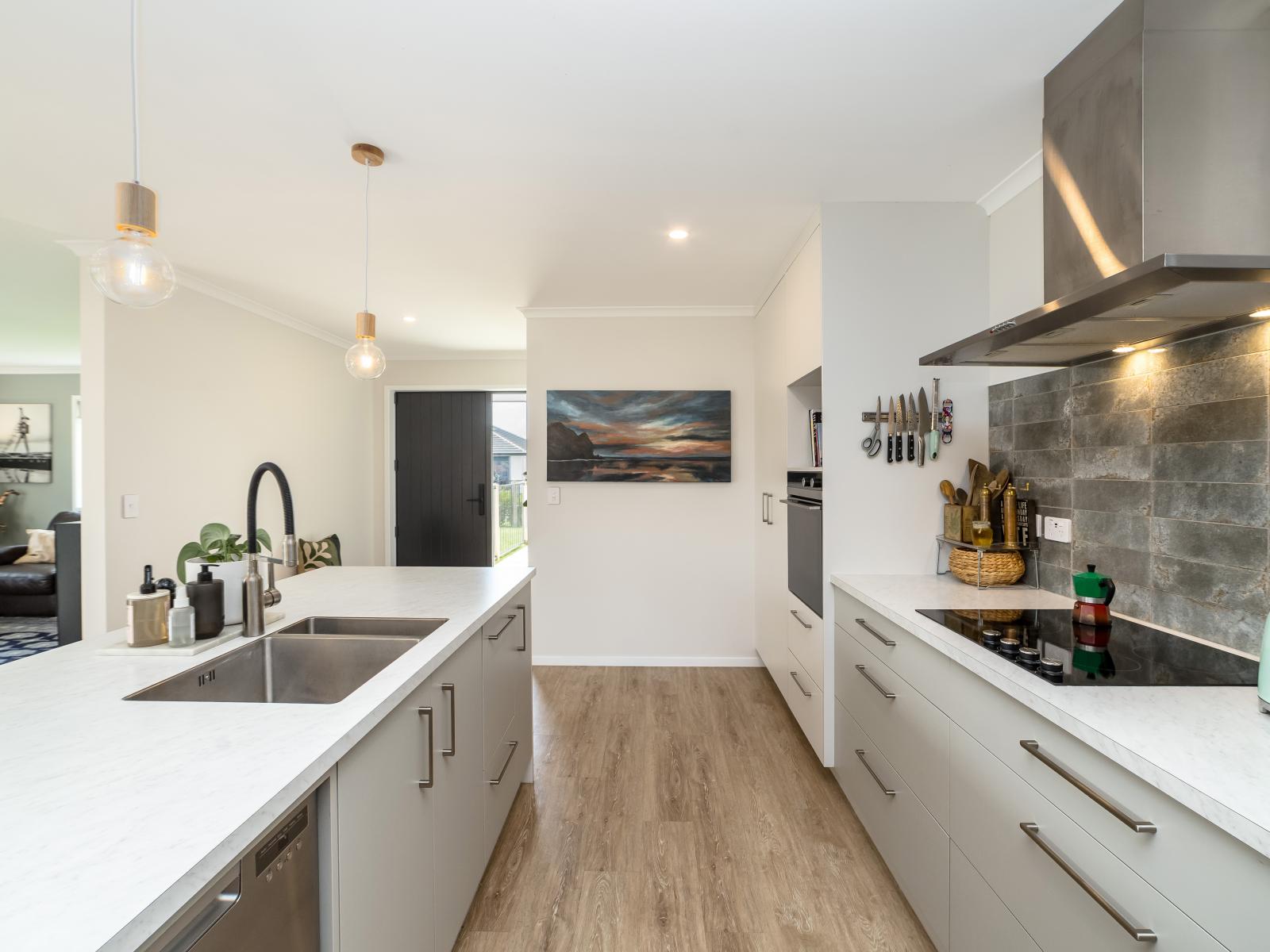 7 Kakariki Crescent, Carterton