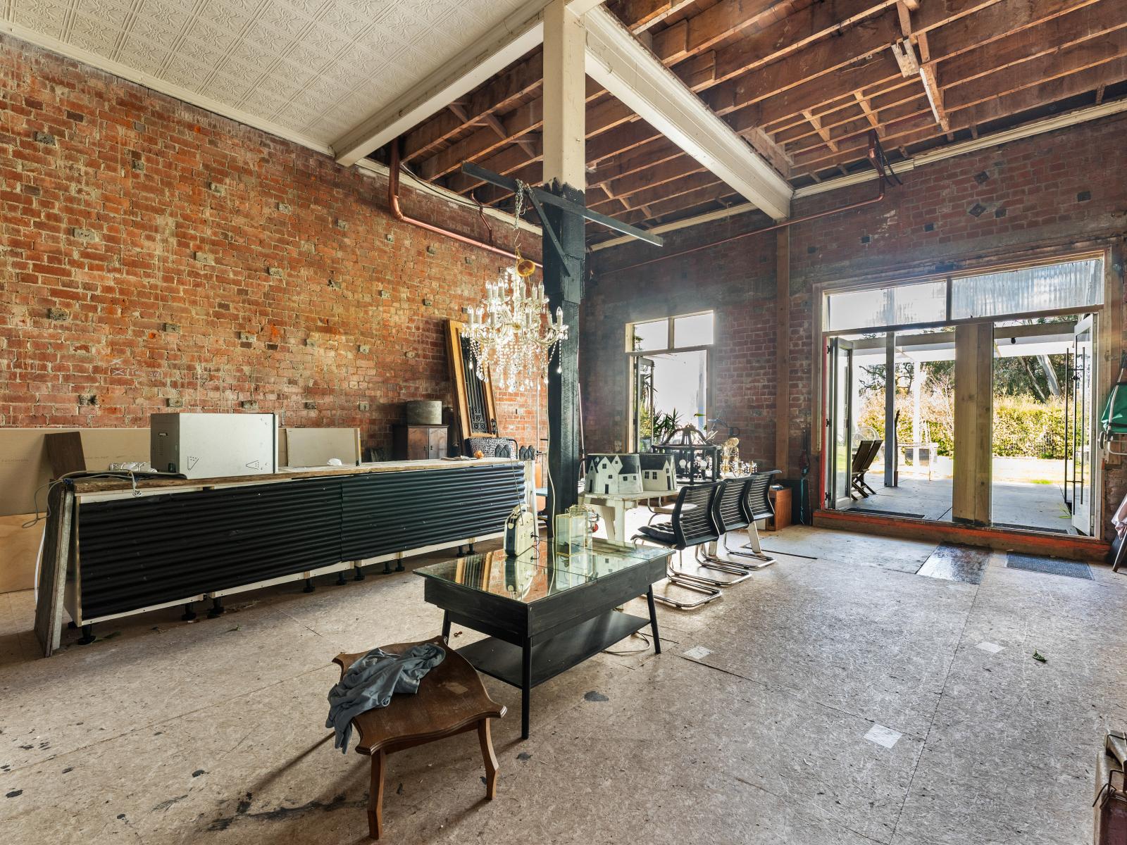 224 Broadway, Marton