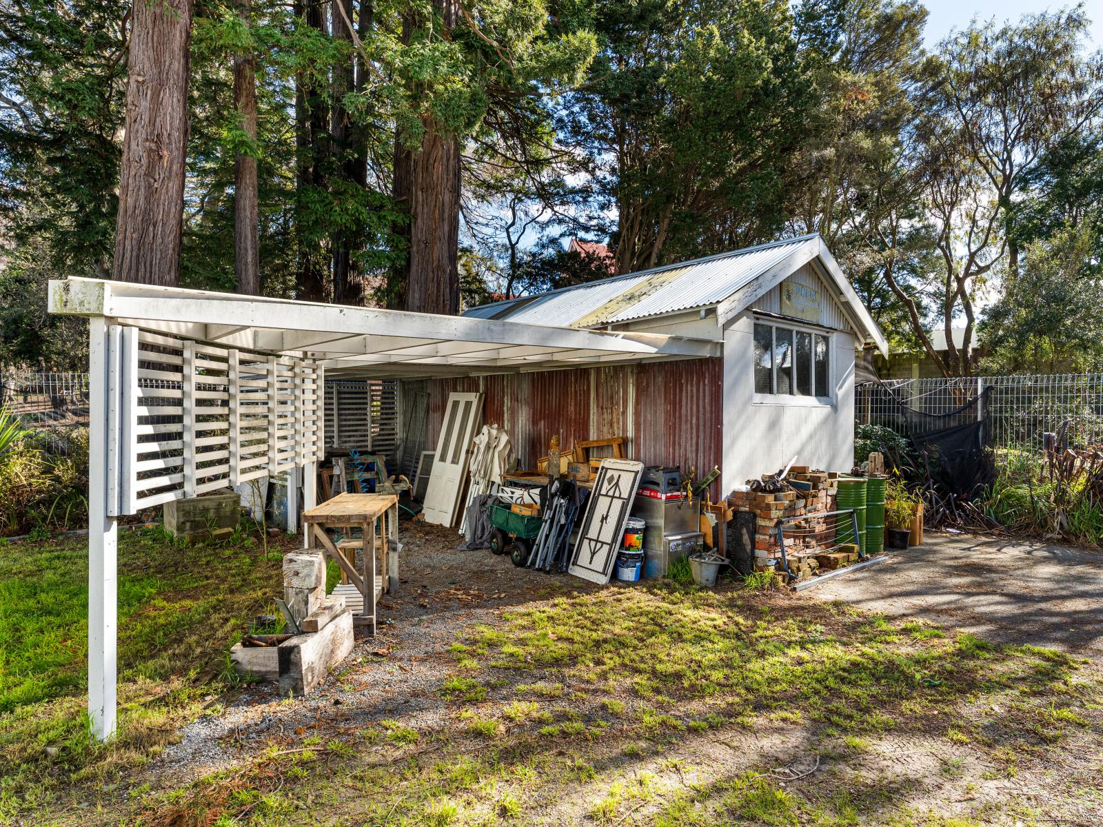 224 Broadway, Marton