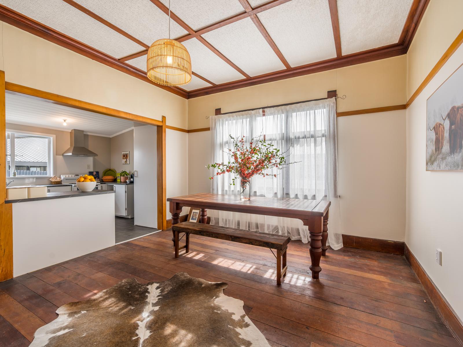 913 Nelson Street North, Mahora