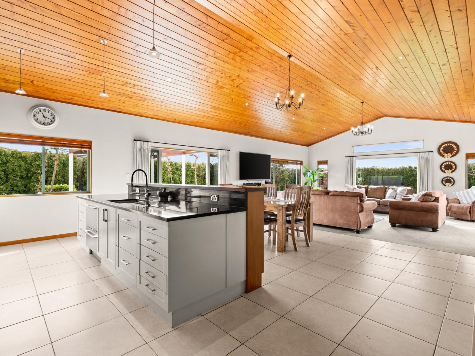 515 Ikanui Road, Frimley