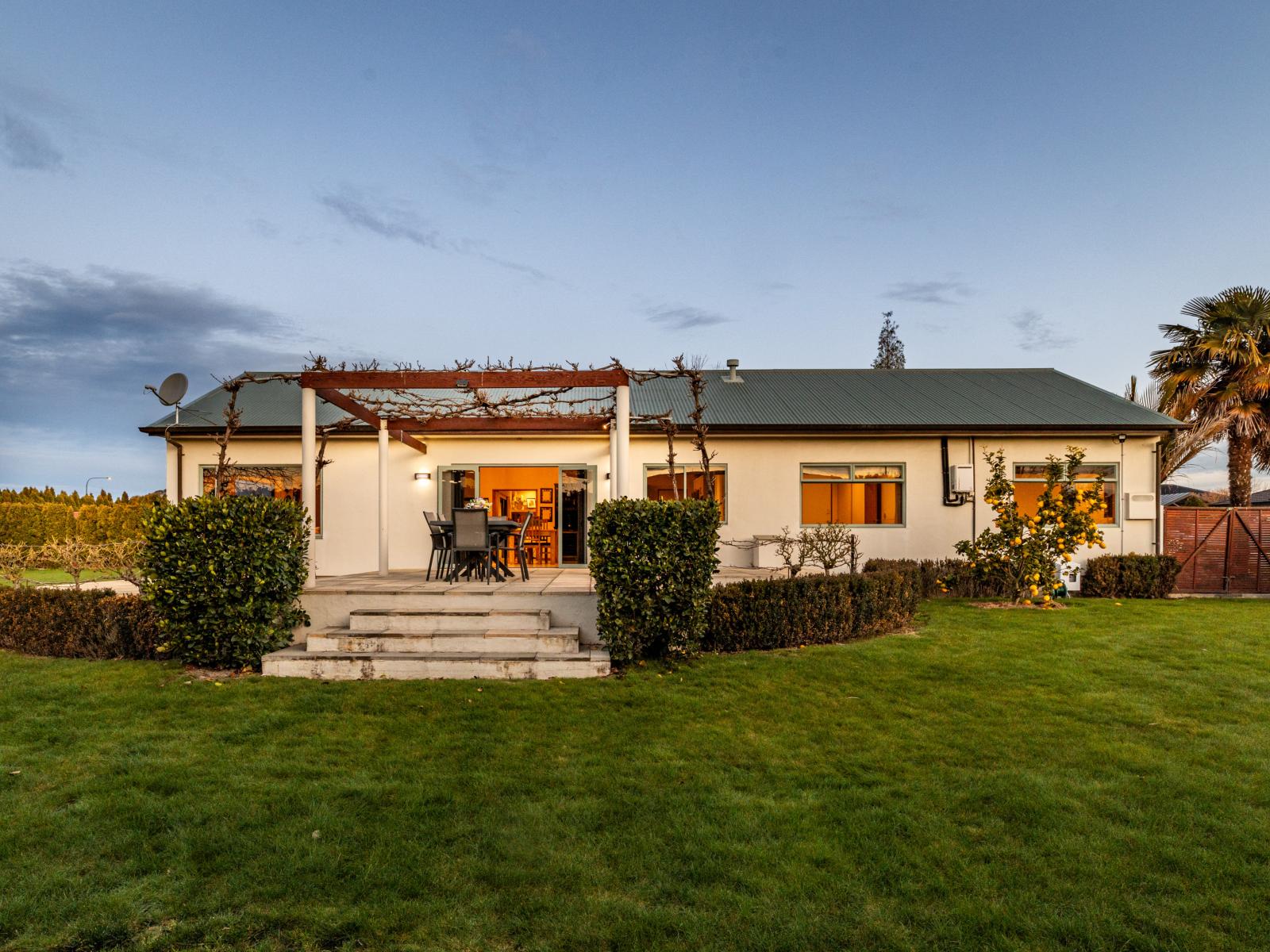 515 Ikanui Road, Frimley