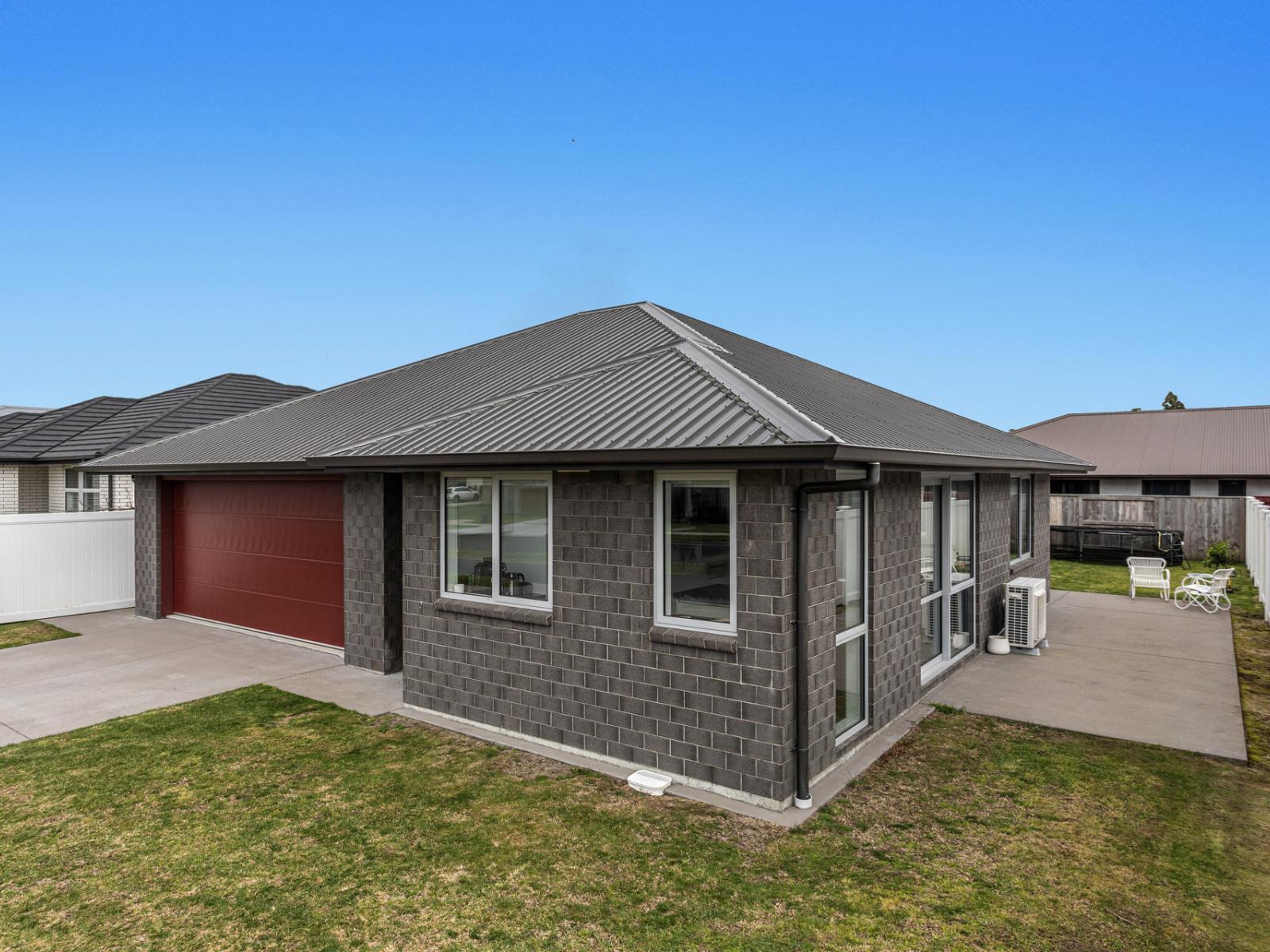 15 Kakariki Drive, Coastlands
