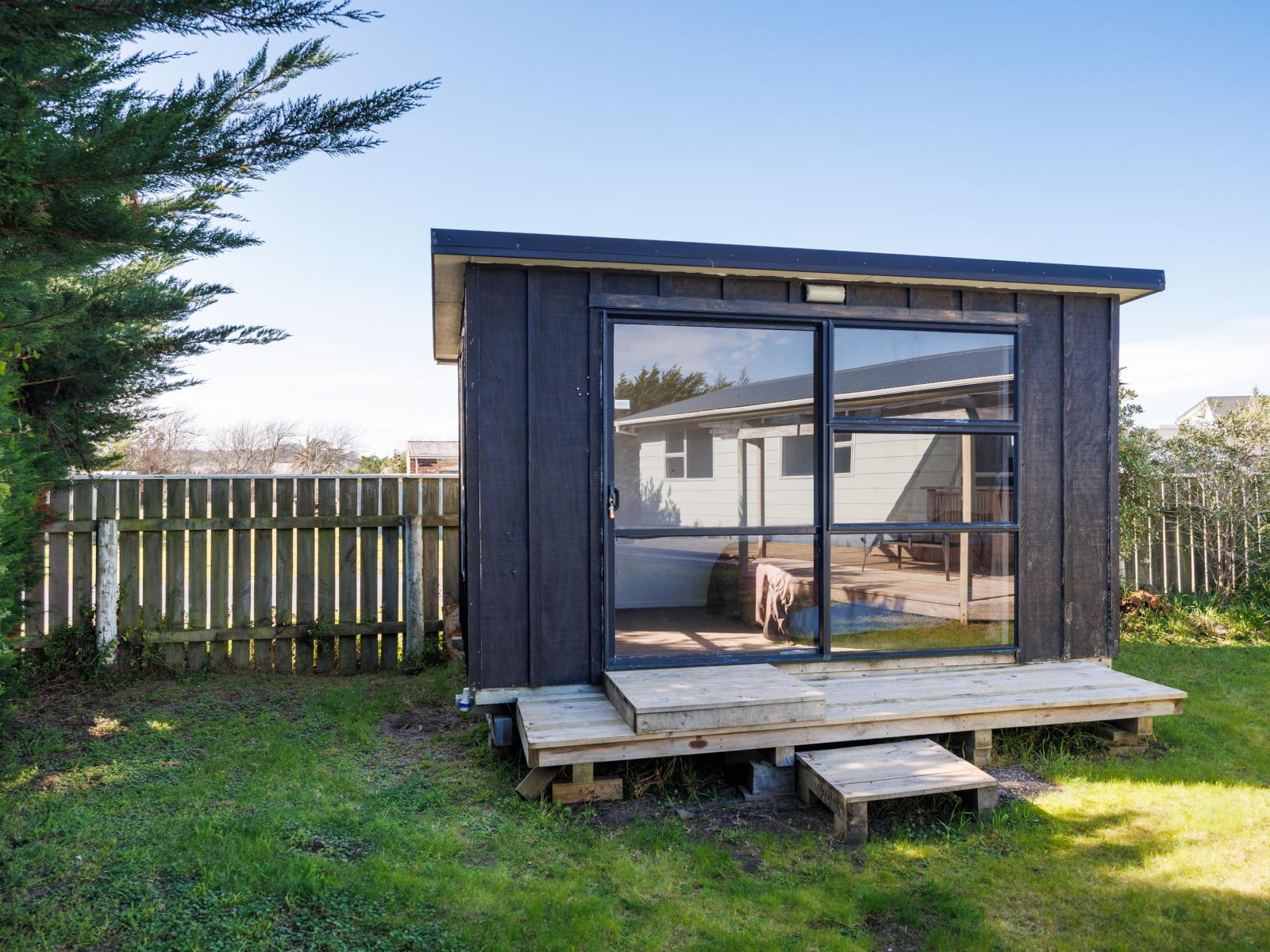 24 Te Kiri Street, Himatangi Beach