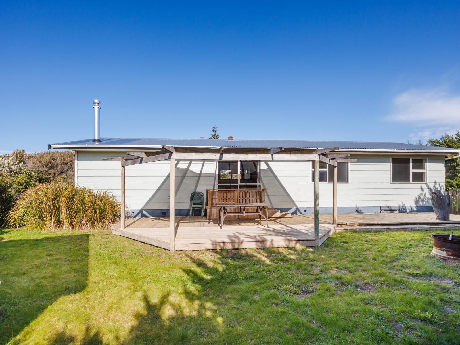 24 Te Kiri Street, Himatangi Beach