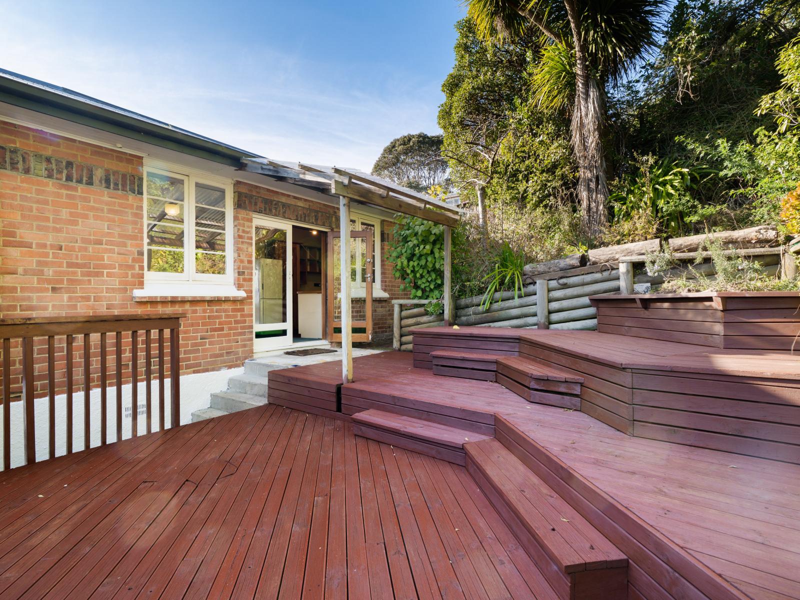 54 Ravenswood Road, Saint Clair