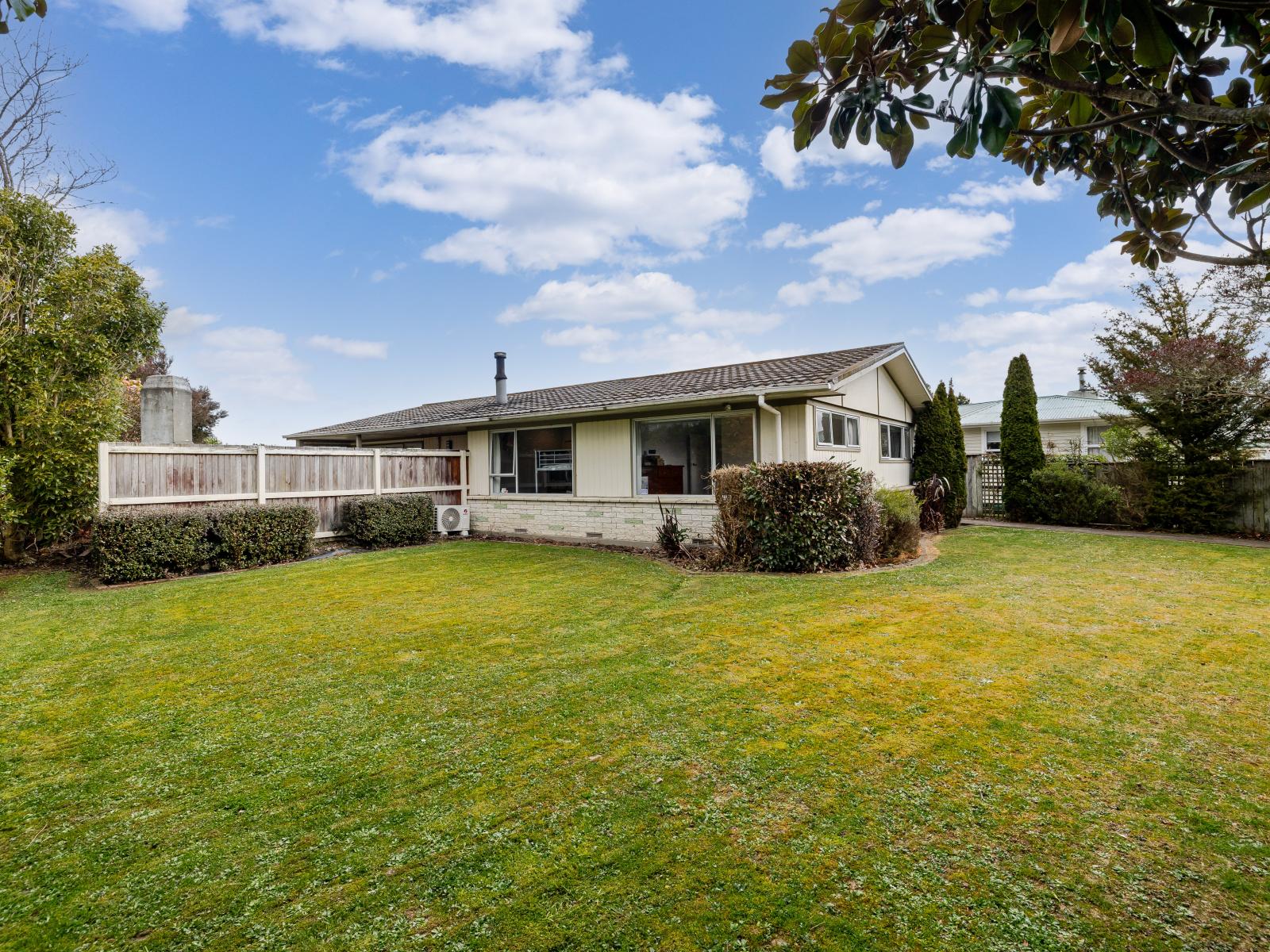 52 Wakeman Street, Pahiatua