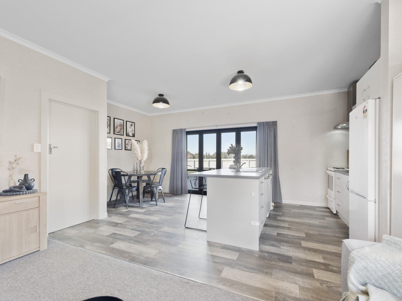 166 Charlton Road, Upper Charlton