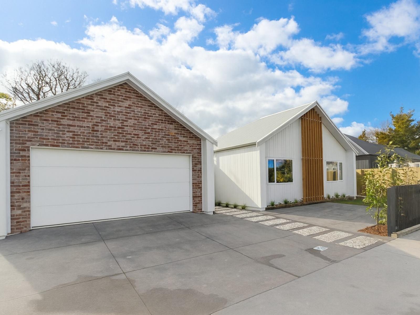 42B Batt Street, West End